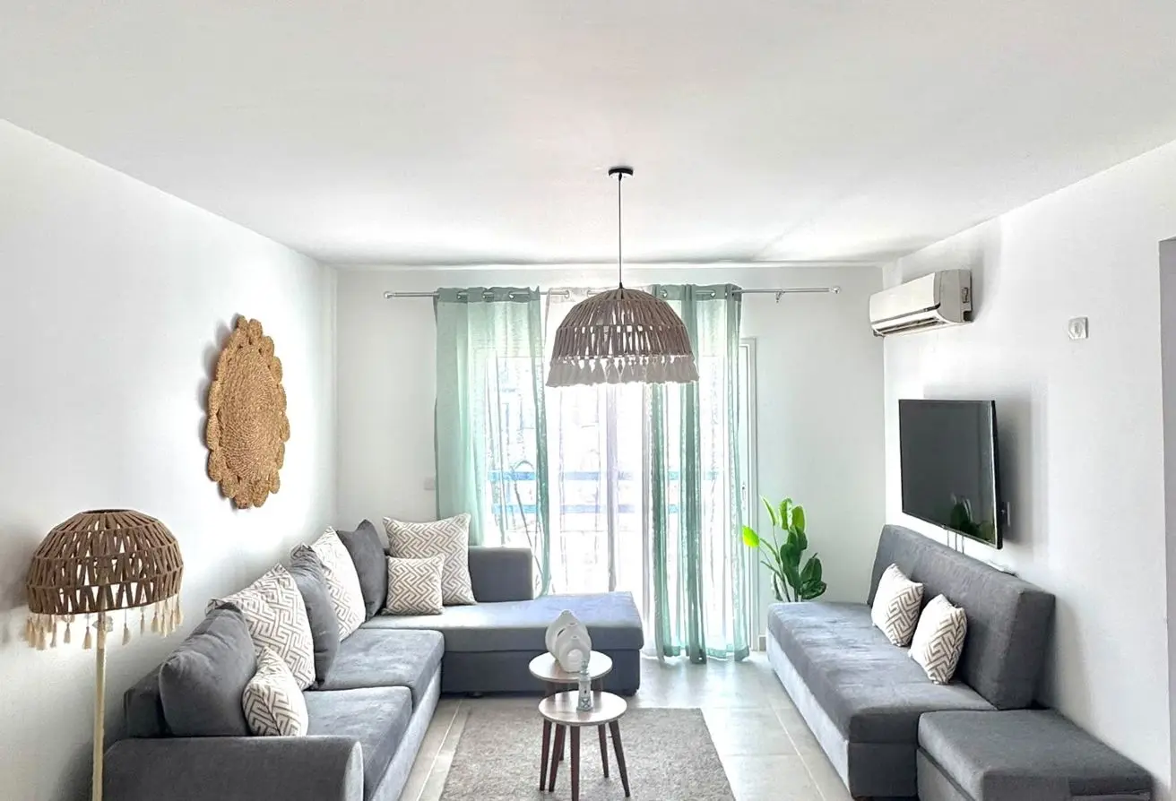 115449016 - Property Main Image