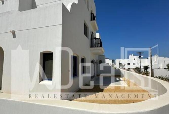 99812821 - Property Image 3