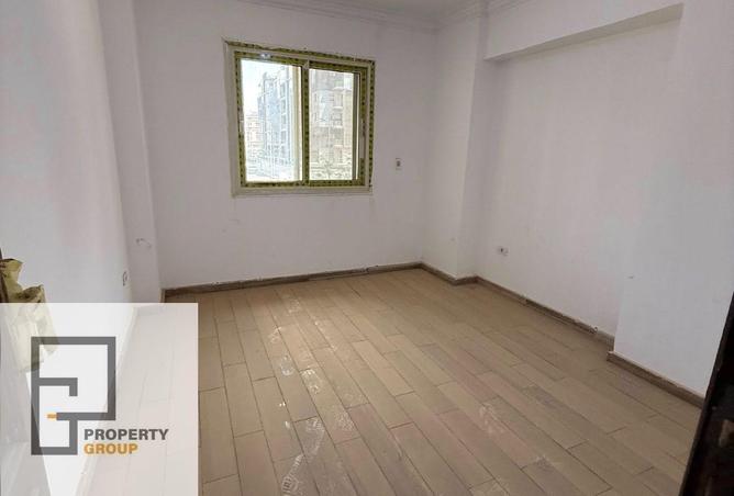 67729166 - Property Main Image