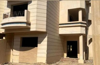 تاون هاوس - 3 غرف نوم - 2 حمامات للبيع في جولدن هايتس - المستثمرين الشمالية - مدينة القاهرة الجديدة - القاهرة