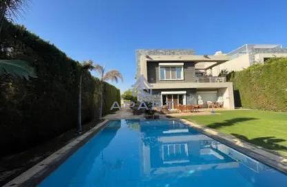 Villa - 4 Bedrooms - 5 Bathrooms for sale in New Giza - Cairo Alexandria Desert Road - 6 October City - Giza