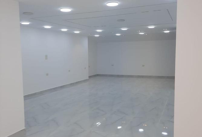 100637835 - Property Main Image