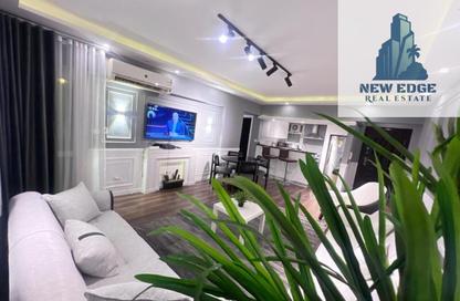 Apartment - 2 Bedrooms - 1 Bathroom for rent in El Rehab Extension - Al Rehab - New Cairo City - Cairo