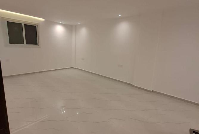 8682837 - Property Main Image