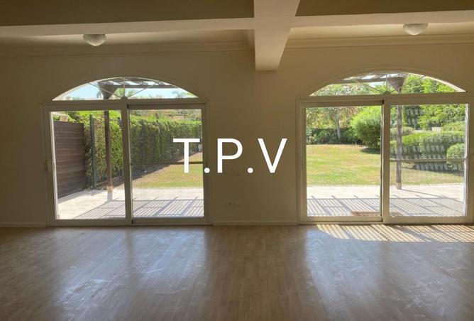 8611271 - Property Image 2