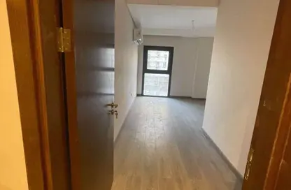 Villa - 3 Bedrooms - 3 Bathrooms for sale in Park Side Residence - Zed Towers - Sheikh Zayed Compounds - Sheikh Zayed City - Giza