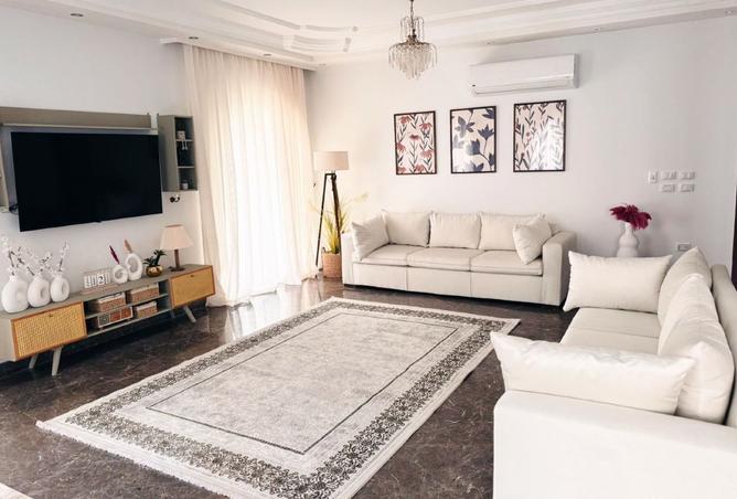 96581132 - Property Main Image