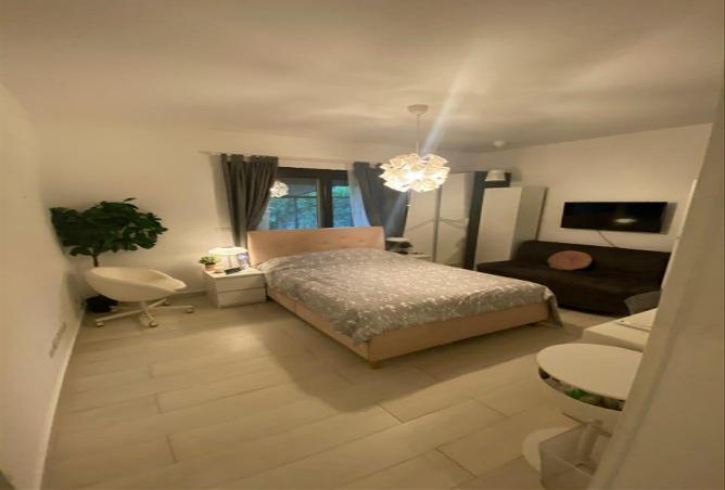 71398934 - Property Image 3