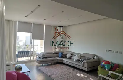 شاليه - 4 غرف نوم - 6 حمامات للبيع في سي شيل - سيدي عبد الرحمن - الساحل الشمالي