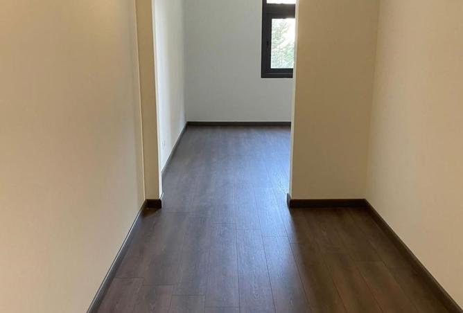97443401 - Property Image 2