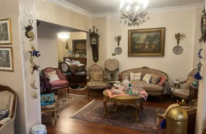 Apartment - 3 Bedrooms - 2 Bathrooms for sale in Omarat Al Madfaaia St. - Masaken Al Mohandesin - Nasr City - Cairo