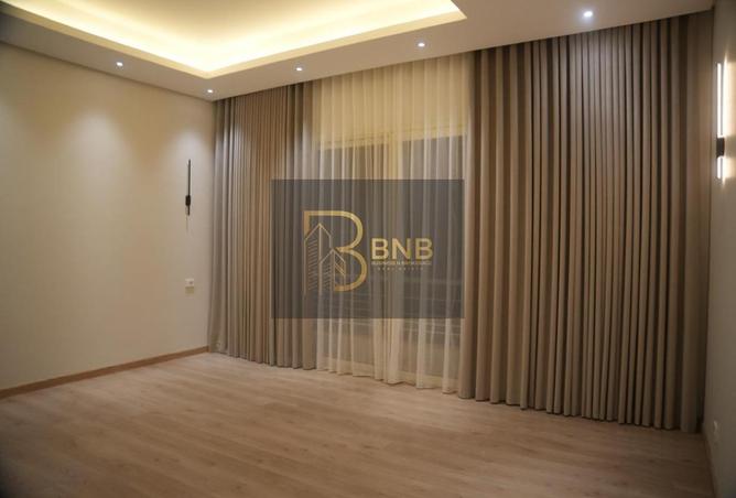 100086809 - Property Image 3