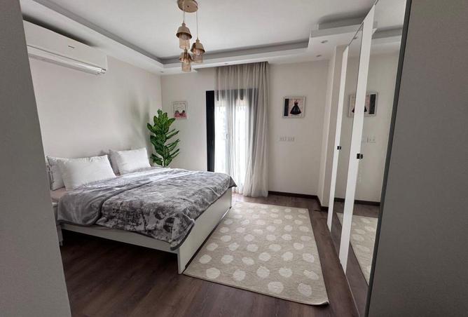 65911498 - Property Image 2