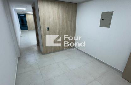 Office Space - Studio - 1 for rent in V90 - North Teseen St. - The 5th Settlement - New Cairo City - Cairo