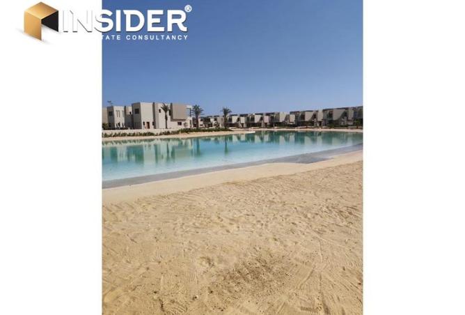 8702200 - Property Image 3