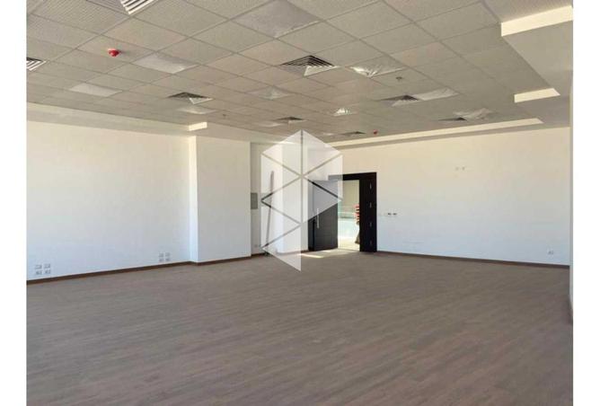 102626017 - Property Image 2