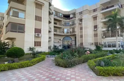 Apartment - 3 Bedrooms - 3 Bathrooms for sale in 10th Sector - Zahraa El Maadi - Hay El Maadi - Cairo