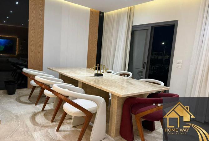 56002105 - Property Image 2