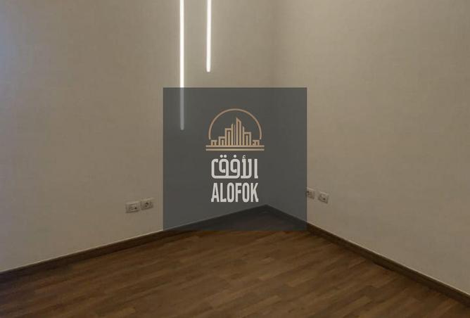 58254209 - Property Image 2