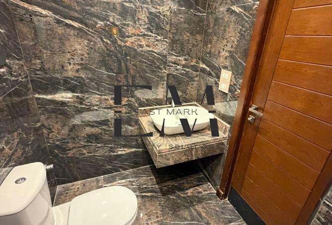 65155398 - Property Image 2