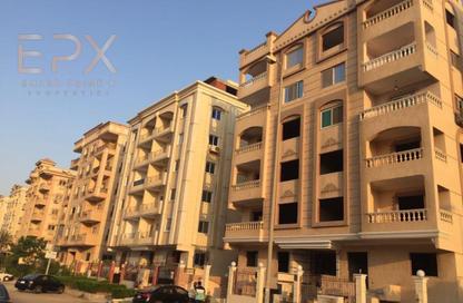 Apartment - 3 Bedrooms - 3 Bathrooms for sale in Al Mostathmir El Saghir - 10th District - Sheikh Zayed City - Giza