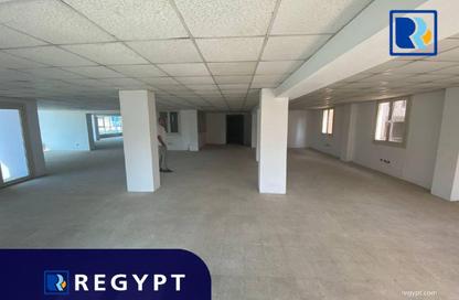 Full Floor - Studio - 4 Bathrooms for rent in Zahraa Al Maadi St. - Degla - Hay El Maadi - Cairo