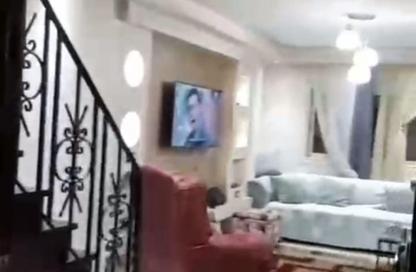 دوبلكس - 4 غرف نوم - 2 حمامات للايجار في ميدان هليوبوليس - ميدان هليوبوليس - النزهة - القاهرة