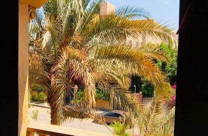 شقة - 3 غرف نوم - 3 حمامات للبيع في شارع الامام ابو حنيفة النعمان - الحي السادس - مدينة العبور - القليوبية