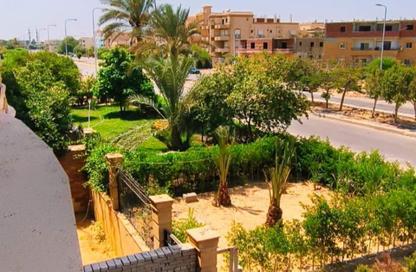 شقة - 3 غرف نوم - 3 حمامات للبيع في شارع الامام ابو حنيفة النعمان - الحي السادس - مدينة العبور - القليوبية