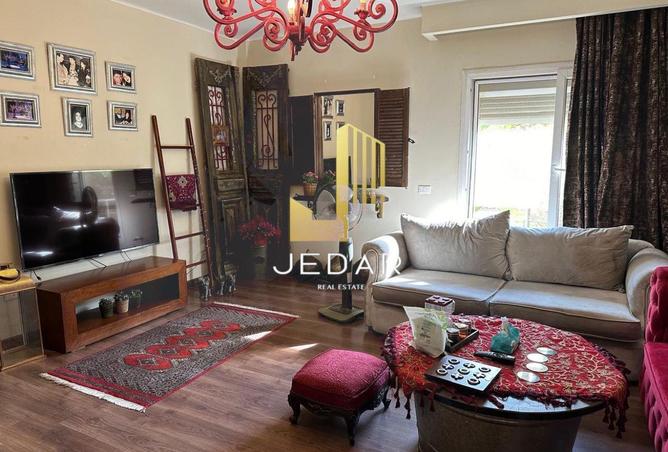 8592201 - Property Image 2