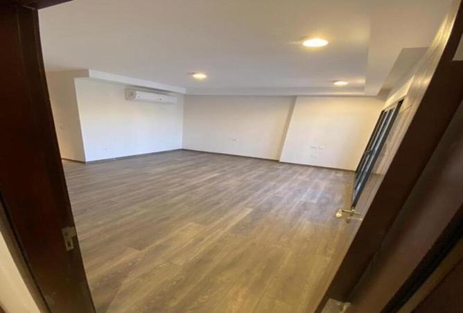 63891359 - صورة العقار 2