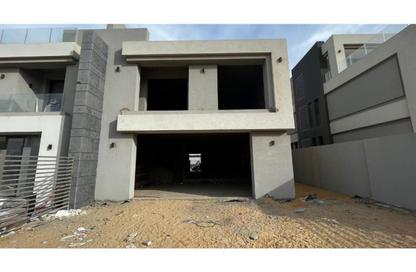 Villa - 4 Bedrooms - 4 Bathrooms for sale in La Vista City - New Capital Compounds - New Capital City - Cairo