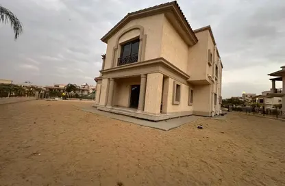 Villa - 7 Bedrooms - 6 Bathrooms for sale in Madinaty - Cairo Villa - 7 Bedrooms - 6 Bathrooms for sale in Madinaty - Cairo