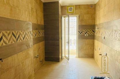 شقة - 3 - 3 للايجار في في صوارى - ووترفرونت - صوارى - كمبوندات الاسكندرية - الاسكندرية