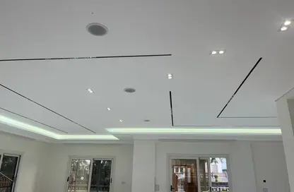 فيلا - 5 غرف نوم - 6 حمامات للايجار في مدينة وصال - كمبوندات الشروق - مدينة الشروق - القاهرة