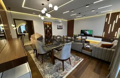 Apartment - 3 Bedrooms - 2 Bathrooms for sale in Eastown - 5th Settlement Compounds - The 5th Settlement - New Cairo City - Cairo