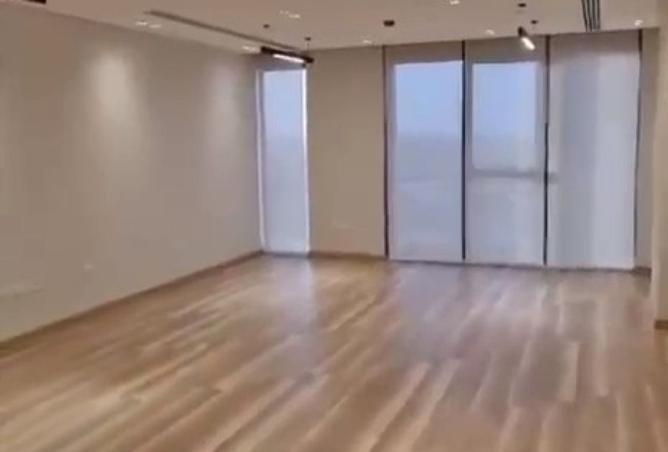 102075167 - Property Image 3