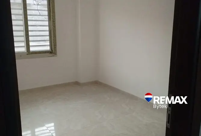 99402014 - Property Image 2