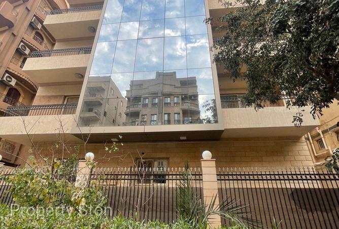 Luxury Administrative Building | Licensed | Near R