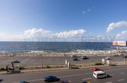 Apartment - 3 - 3 for sale in Al Geish Road - Camp Chezar - Hay Wasat - Alexandria