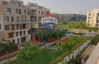 Apartment - 3 Bedrooms - 2 Bathrooms for sale in Eastown - 5th Settlement Compounds - The 5th Settlement - New Cairo City - Cairo