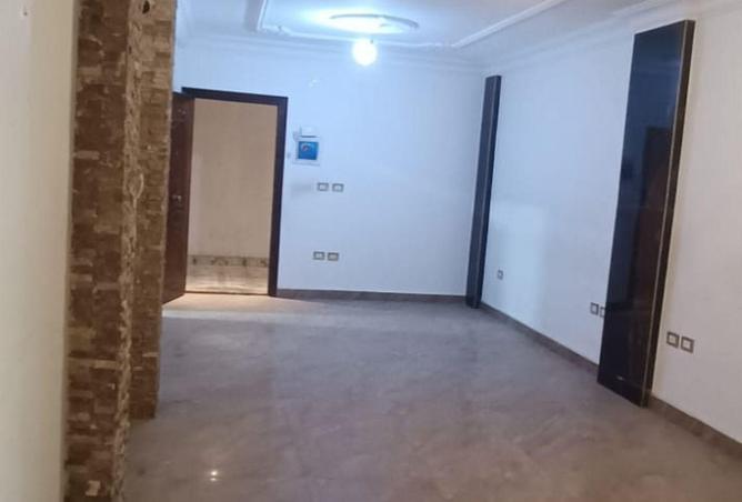 8709035 - Property Image 2