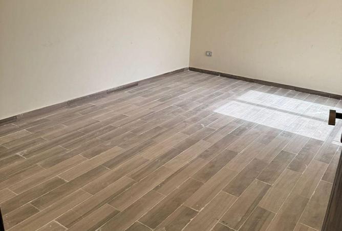 57494840 - Property Image 2