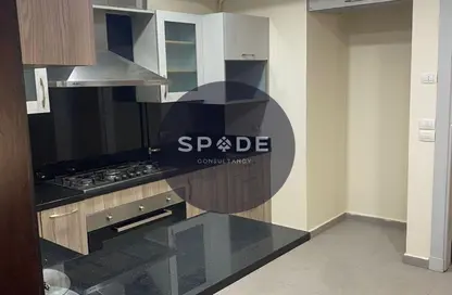 Apartment - 2 Bedrooms - 2 Bathrooms for sale in Lake View Residence - 5th Settlement Compounds - The 5th Settlement - New Cairo City - Cairo