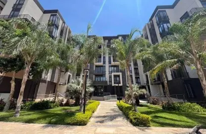 Apartment - 2 Bedrooms - 2 Bathrooms for sale in Madinaty - Cairo