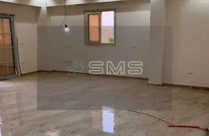 Apartment - 3 Bedrooms - 3 Bathrooms for rent in El Yasmeen 1 - El Yasmeen - New Cairo City - Cairo