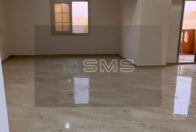 8571858 - Property Image 2