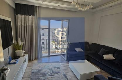 Apartment - 2 Bedrooms - 2 Bathrooms for sale in Garden Residence - Hyde Park - New Cairo City - Cairo