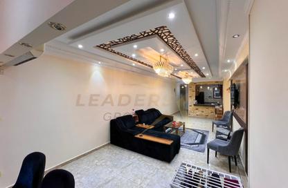 Apartment - 3 Bedrooms - 1 Bathroom for sale in Port Said St. - Cleopatra - Hay Sharq - Alexandria