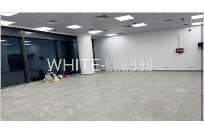Office Space - Studio - 4 Bathrooms for rent in North Plus Mall - North Teseen St. - The 5th Settlement - New Cairo City - Cairo